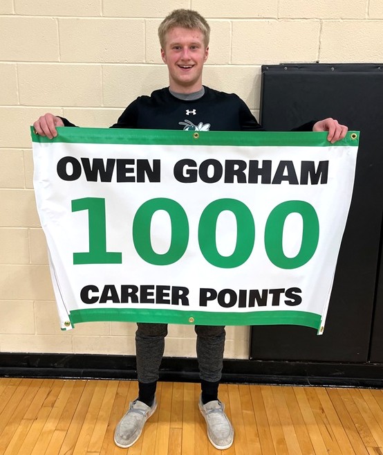 Mendon boys top Marcellus 69-38 in Holiday Tournament opener